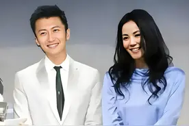 王菲去了谢霆锋演唱会，大型秀恩爱现场，锋菲恋让人再次相信爱情图片