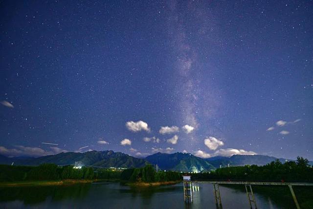 梦幻星空景致