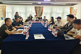 乌鲁木齐市天山区：精准施策促就业图片