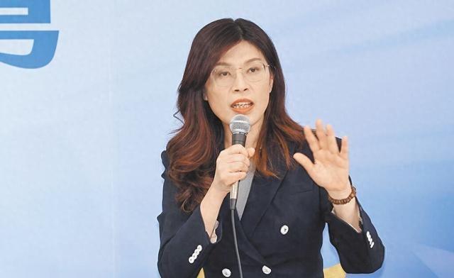 拒绝一国两制，郑丽文提统一新方式，大陆绿灯亮起	，郑访陆近了