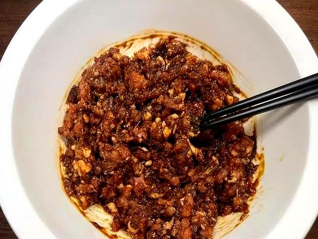 秋天包饺子，这个馅可劲吃，有菜有肉营养丰富，鲜嫩好吃！