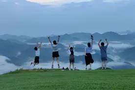 王位山，被赵露思带火的“杭州秋名山”，观看日出日落的绝佳胜地图片
