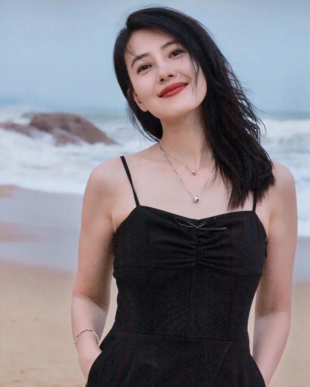 18位来自北京的女艺人	，每一位都才貌俱全，你最欣赏哪一位？