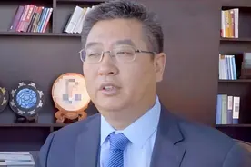 一堆石头，套现500亿！各路大佬纷纷落马，骗子卷走300亿逍遥法外图片