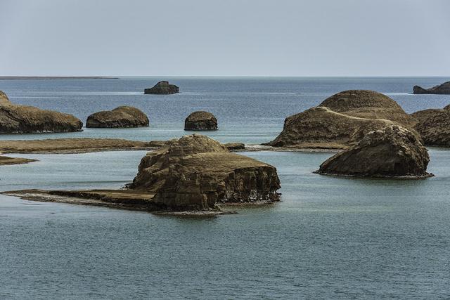 青海旅游-海西州-乌素特水上雅丹景区