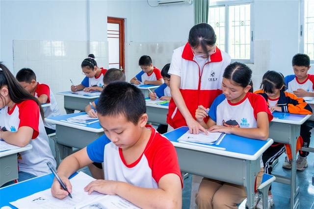 出生率拉响警报，广东出生人口113.3万全国第一，东北为何不愿生