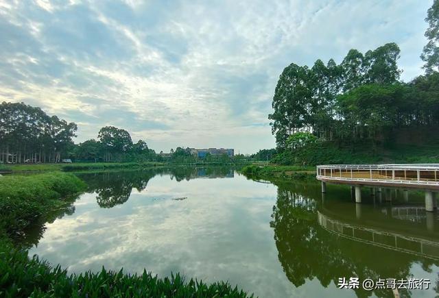 成都超级冷门公园，被称为“小西湖”，不要门票，地铁公交直达！