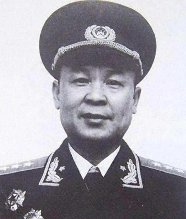 1958年毛主席视察南宁，知晓公安局长的名字后问：你这人正不正？