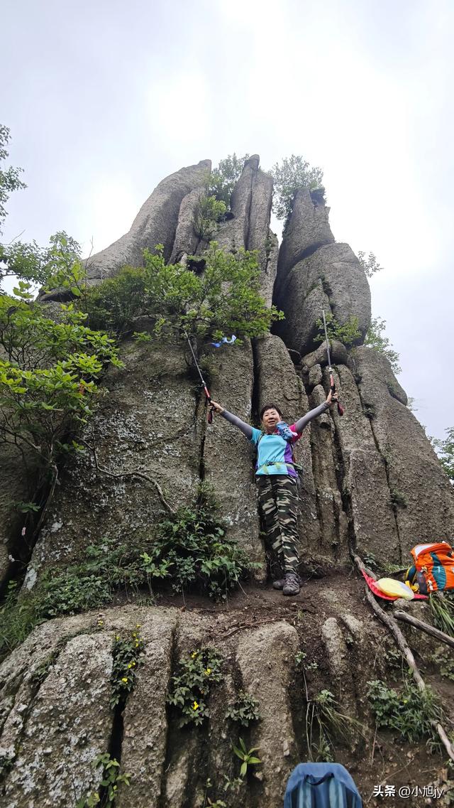 本溪小芹沟—五顶山—大西沟穿越，夏练三伏