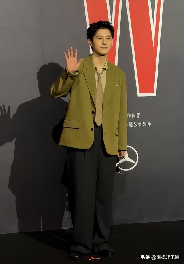上海这一夜：热巴腰臀比逆天了，被马伊俐吓了一大跳，杨幂赢麻了