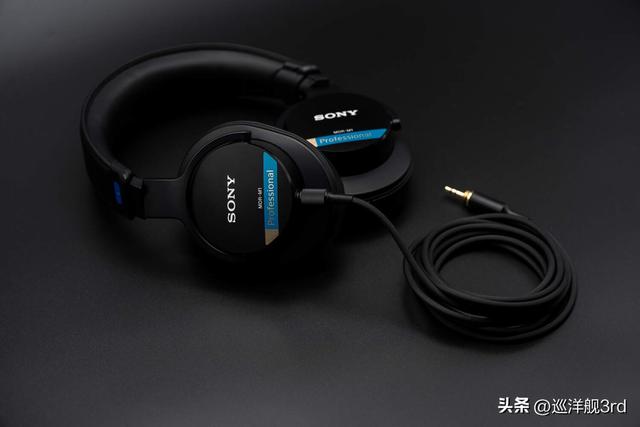 索尼MDR-M1：披着“监听”外衣的听歌神器