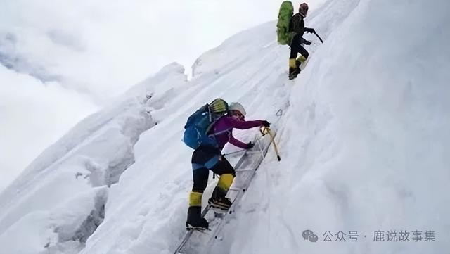 一对夫妻攀登珠峰，妻子被遗弃山顶，1年后竟在山顶发现丈夫遗体