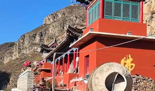 和尚老了也可怜！山西77 岁僧人，山洞苦修 13 年，没吃没喝崩溃落泪