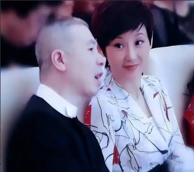 世上没有后悔药？离婚传闻真相大白后的徐帆	，已经走了另一条路