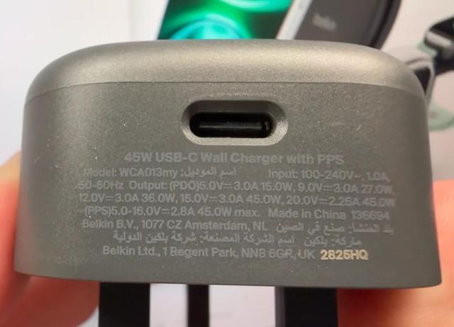 入手iPhone17后，我们还买了这7个好用的配件