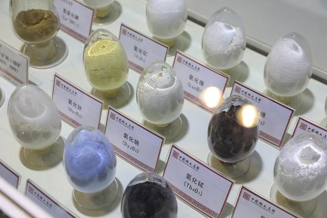 高市早苗引发中日风波后	，巴铁主动靠近日本，最大赢家浮出水面！