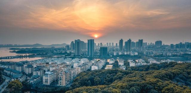 下一个“长沙”已确定？湘潭、株洲落榜，这座黑马城市呼声高！