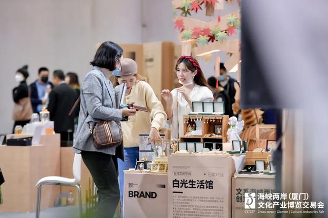 明日开幕!好玩好看好吃、免费逛展赢好礼!文博会最全玩透攻略→