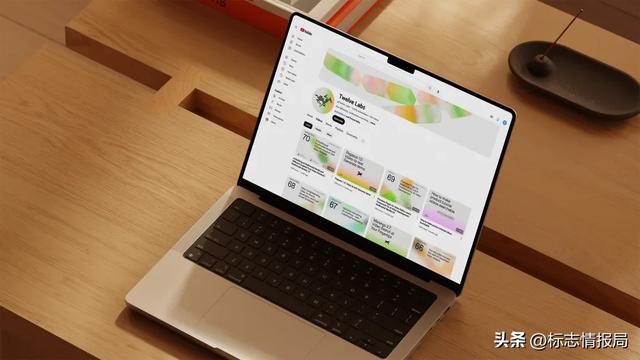 别不信!这匹奔马真的只用了12条线!