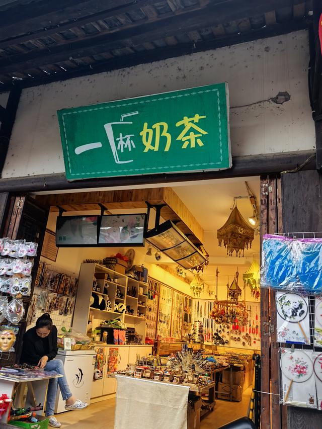 巴蜀第一县，蜀国第二都——昭化古镇，吃好喝好还听了评书