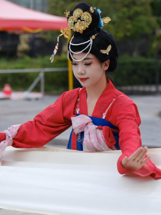 九月诸葛古镇游玩攻略︱穿越三国，每日精彩不重样！更多惊喜等你来解锁~