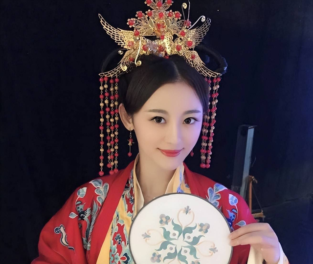 原来她早已去世！26岁全身溃烂不治而亡，被全家8口“吸血”多年