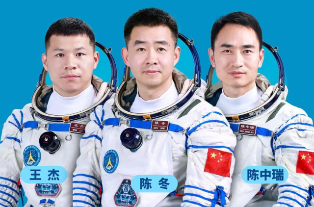 神舟二十飞船遭撞击，太空碎片威胁升级，航天员如何平安回地球？