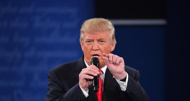 0票反对！美全票通过涉台法案，黄仁勋通告全球，中美交易恐生变