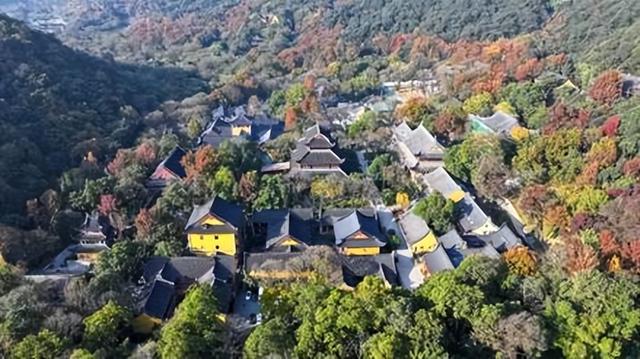 从西湖到灵隐寺，杭州“零门票”模式，如何让游客花钱更痛快？