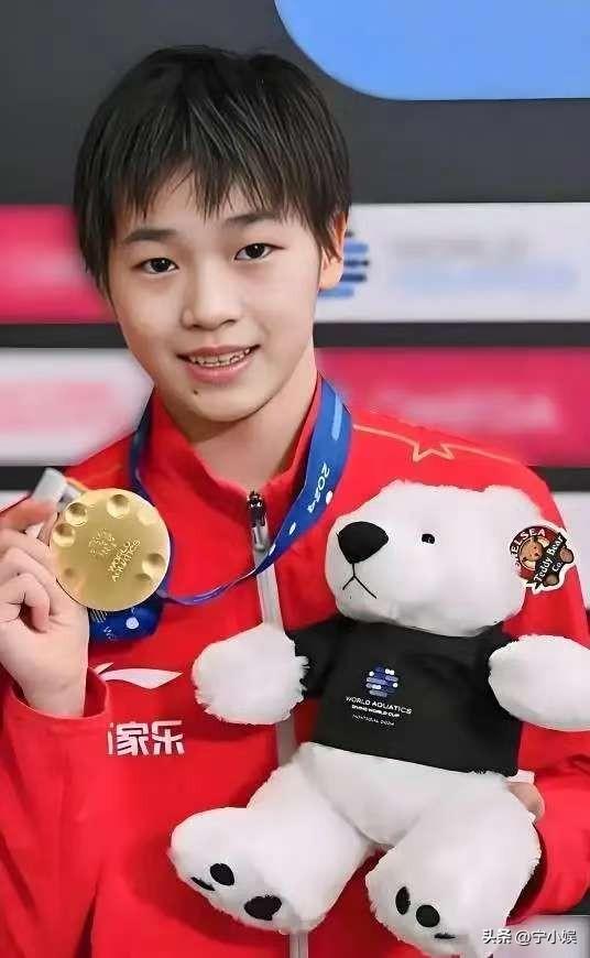 郭晶晶说对了！全红婵家别墅封顶，令人不适的事发生，还不止一件