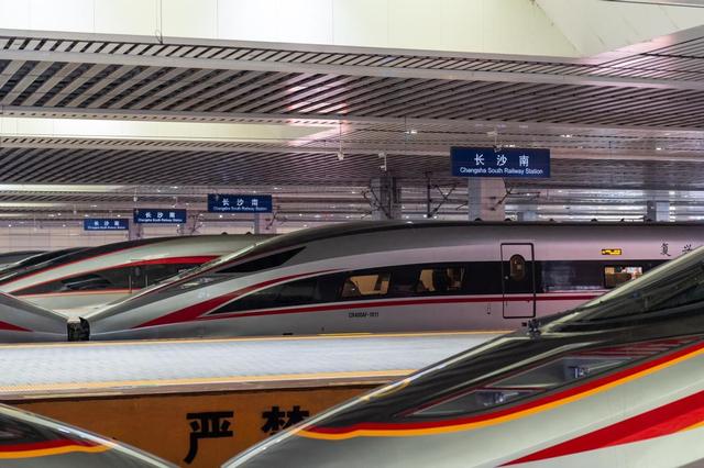 8月去北京，从湖南出发选乘这些高铁更划算！