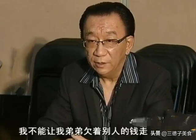 独居北京无人照料，家中杂乱简陋环境寒酸，79岁侯耀华晚年凄凉