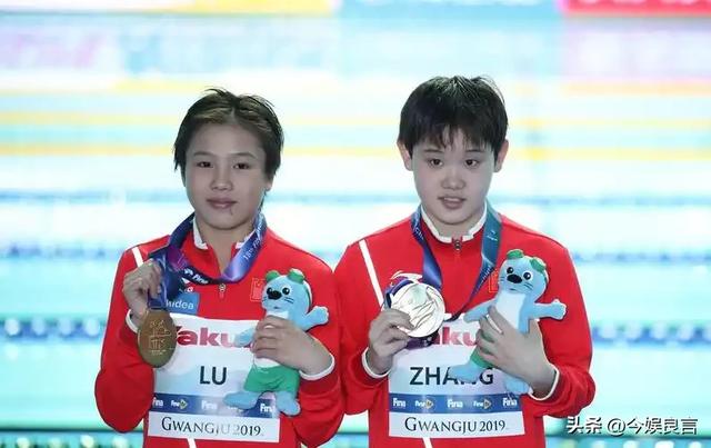 正式退出?21岁张家齐发声,眼泛泪花,未来或有三条路,年薪可观