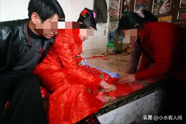 贵州26岁男子跳桥身亡	，贷款10万结婚，女方一身恶习，曝更多隐情