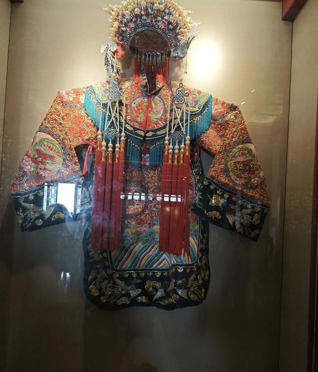 南昌深度游第二天，为什么非得去滕王阁，滕王阁有什么