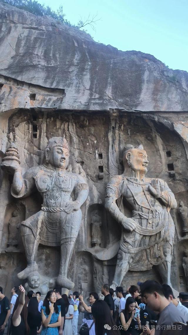 为何叫“卢舍那”？为何像武则天？这里的秘密，藏不住了！