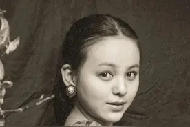 难怪这谁看了谁不迷糊，22岁的“雪姨”王琳属实震惊到我了图片