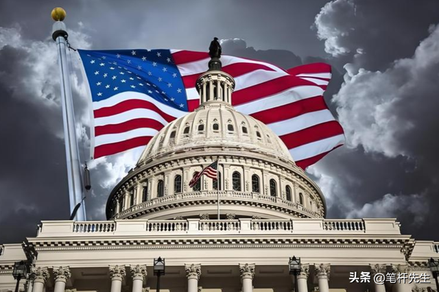 美国撕裂背后的深层博弈：全球与乡土的对抗何时休