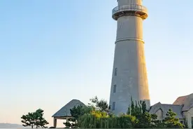 DeepSeek评中国最美七个海边小镇：荣成夺冠，日照居然没入选？图片