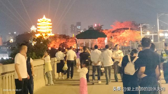 出游第8站-武汉：马不停蹄也转不完，看我俩都去了哪？在哪最悠闲
