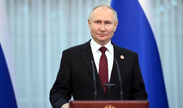 19国已同意	，普京愿掏10亿，高市突然发现，中国不批准提名外交官