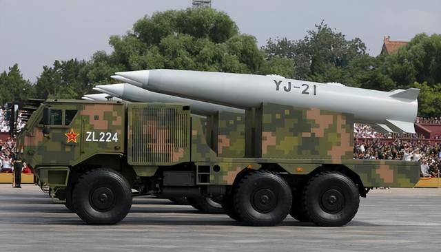 做好最坏打算！中国055大驱第2批加速，美媒：还有被美军扣船隐忧