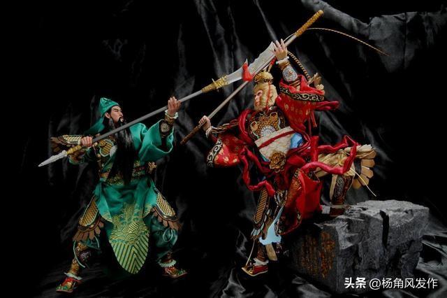 原著都翻烂了，终于明白了关羽贵为武圣，为何只混了个看大门的官