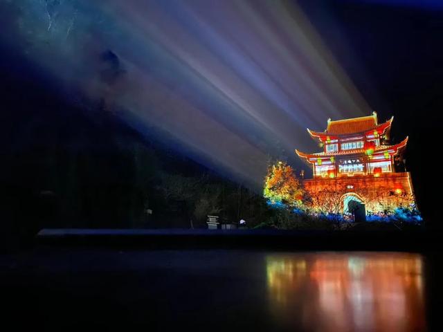 蜀道为轴，文化为魂！剑门关深度文旅融合，挥写中华文化传承新篇章