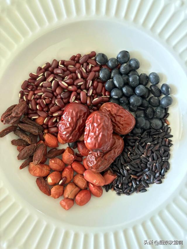 明日大寒，强烈建议中老年：明日早餐吃这4种，元气满满一整天！