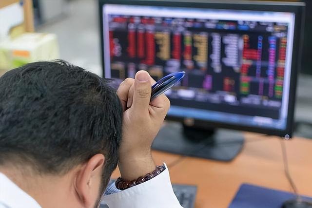 国家出手抓的4位首富	，罪行太恶劣，坑惨老百姓，个个不值得原谅