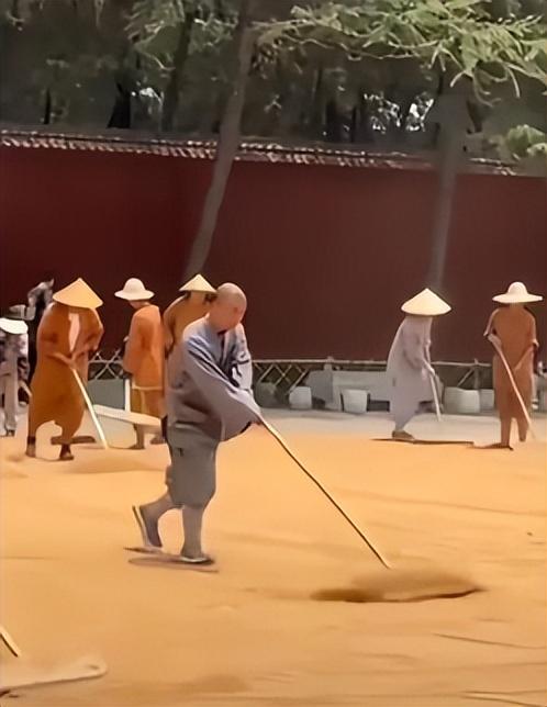 顺藤摸瓜！上任仅8天，官媒出手，揭开释印乐真实人品，字字珠玑