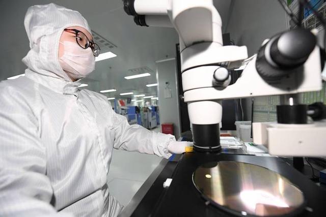 从美国回来的芯片专家:利用美国技术,帮中国开发了50款顶级芯片