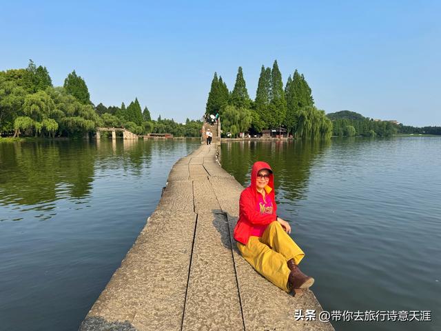 绍兴柯岩风景区，柯岩、鉴湖和鲁镇各自的魅力