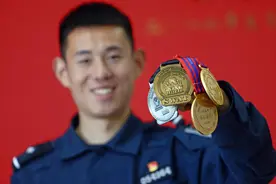 日常训练太硬核！走进特警训练基地看“冠军”是怎样练成的图片